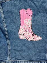 Load image into Gallery viewer, Cowgirl Vintage Levis Denim Jacket
