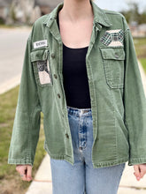 Load image into Gallery viewer, Faded Sunny Days Multi Quilt Patched Military Fatigue Jacket
