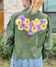 Load image into Gallery viewer, Flower Garden Cropped Vintage Military Fatigue Jacket
