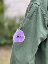 Load image into Gallery viewer, Flower Garden Cropped Vintage Military Fatigue Jacket
