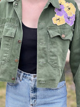 Load image into Gallery viewer, Flower Garden Cropped Vintage Military Fatigue Jacket
