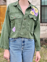 Load image into Gallery viewer, Flower Garden Cropped Vintage Military Fatigue Jacket
