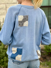 Load image into Gallery viewer, Bow Quilt Patched Vintage Sweatshirt
