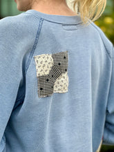 Load image into Gallery viewer, Bow Quilt Patched Vintage Sweatshirt
