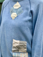 Load image into Gallery viewer, Bow Quilt Patched Vintage Sweatshirt
